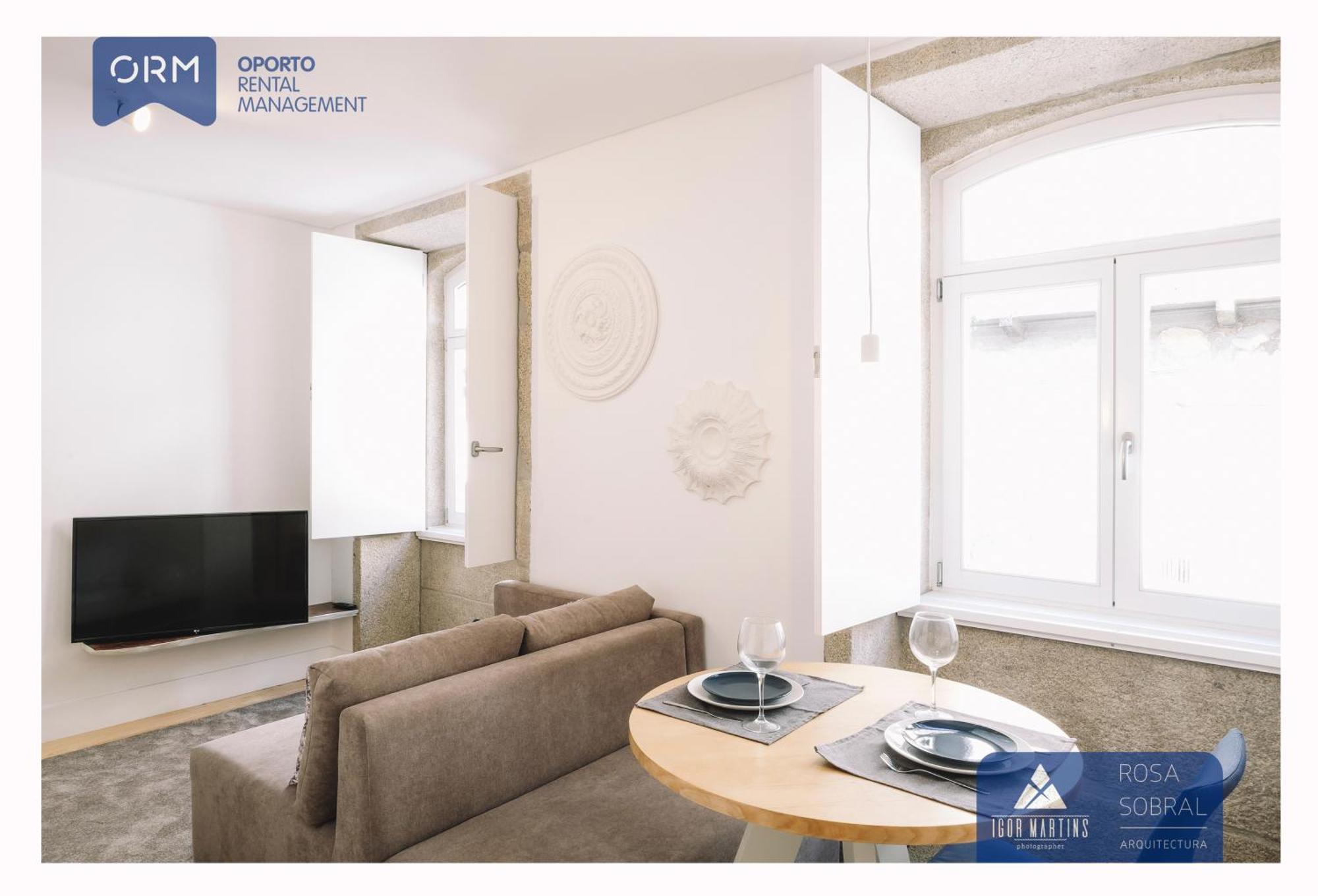 Orm - Almada Apartments Porto Exterior photo